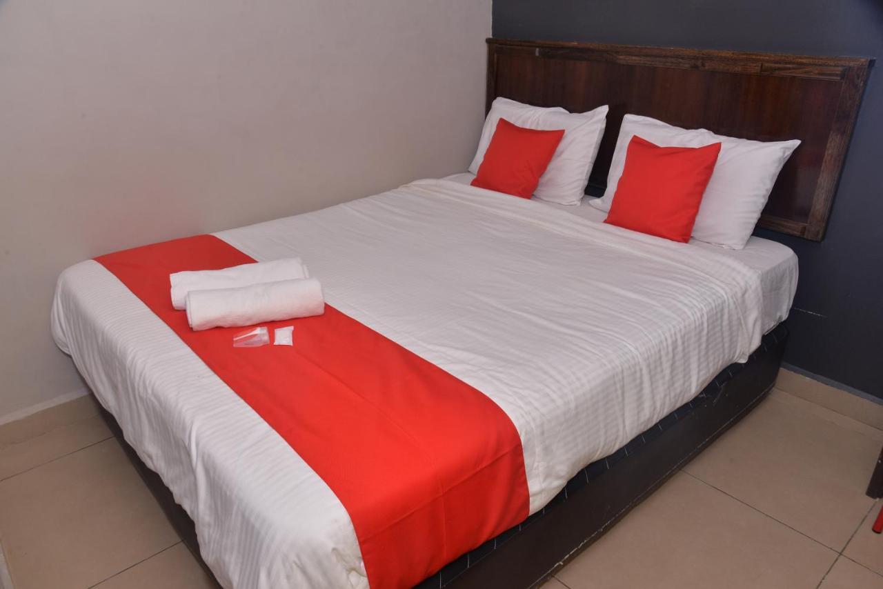 Nice Stay Hotel Raub Εξωτερικό φωτογραφία